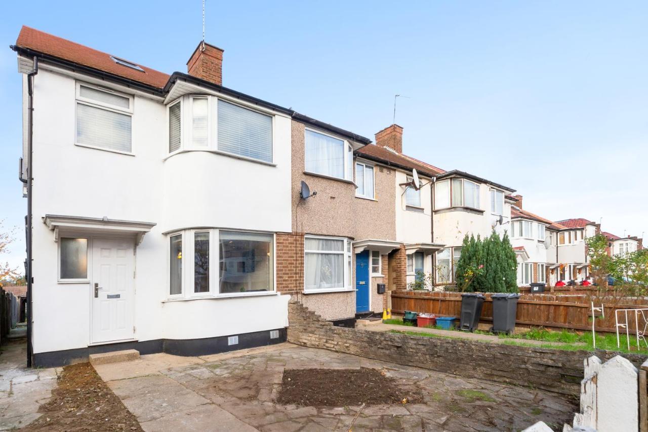Twickenham Stays Isleworth Exterior photo